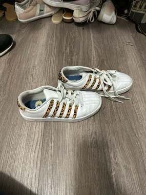 K Swiss classic white and Camouflage